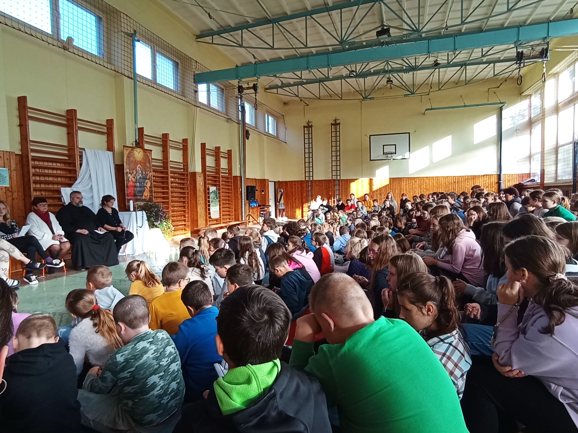 ZŠ DP milión detí sa modlí ruženec 2022